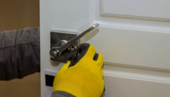 How To Secure Professional Locksmith House Services